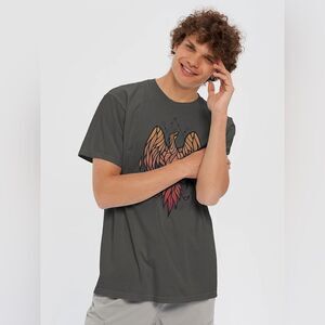 BD Geometric Phoenix T-Shirt Size M